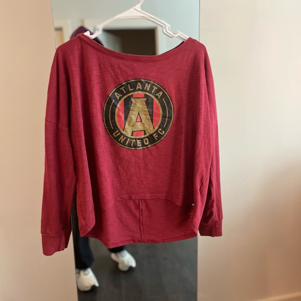 Off shoulder sports long sleeves shirt